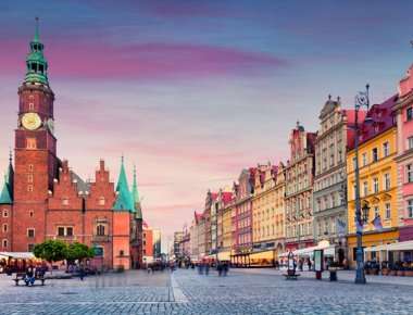 Πολωνία: «Ταξιδέψτε» στο πολύχρωμο Βρότσλαβ (φωτό, βίντεο)